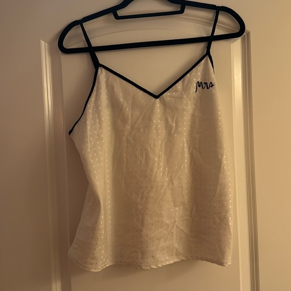 👰🏻‍♀️ Kate Spade ‘Mrs’ Pajama Tank - Picture 2 of 6